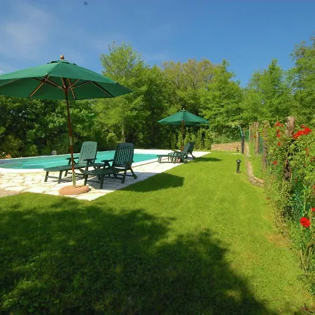 Nyaraló In Umbria With Pool