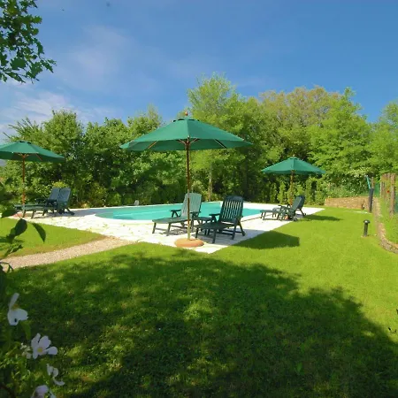 In Umbria With Pool *