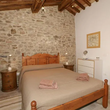 Nyaraló In Umbria With Pool *