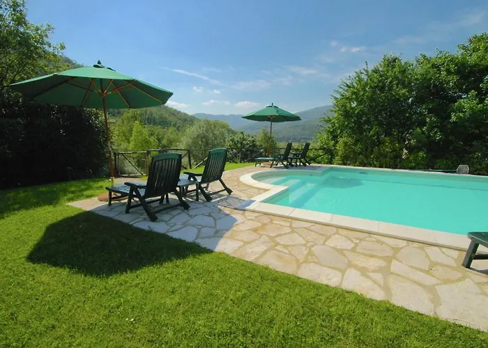度假居 In Umbria With Pool *